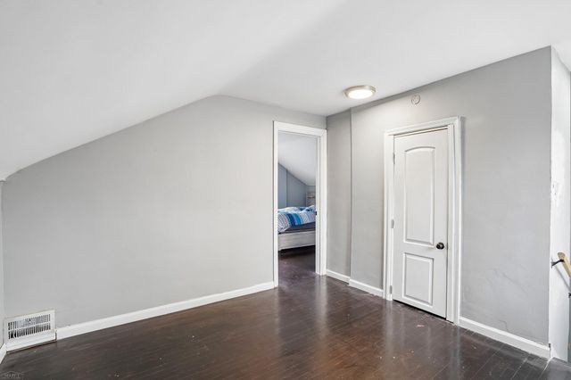 16876 Harlow Street, Detroit, MI 48235