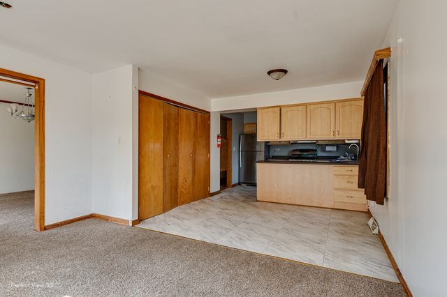1605 S MAIN Street, Lombard, IL 60148
