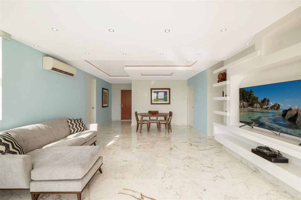 100 MUELLE ST. AT CAPITOLIO PLAZA 1803, San Juan, PR 00901