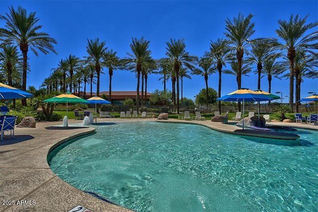 16274 W DESERT CANYON Drive, Surprise, AZ 85374