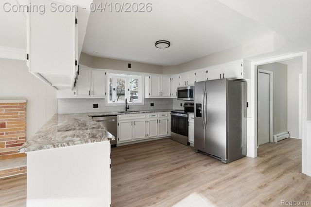25524 Cortez Street, Harrison Charter Township, MI 48045