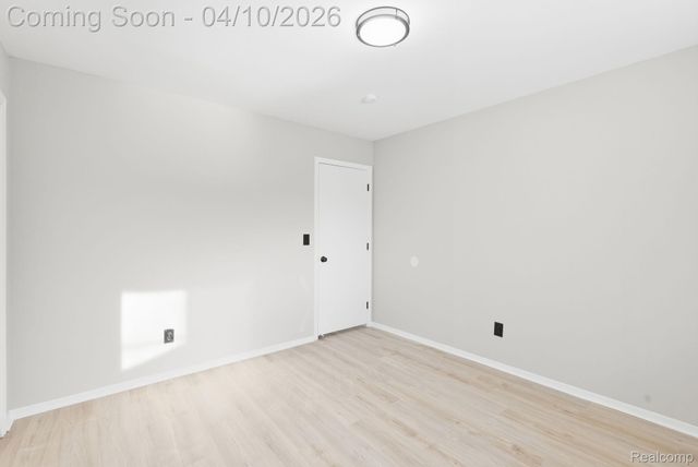 25524 Cortez Street, Harrison Charter Township, MI 48045