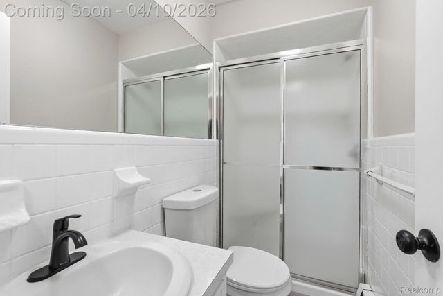 25524 Cortez Street, Harrison Charter Township, MI 48045