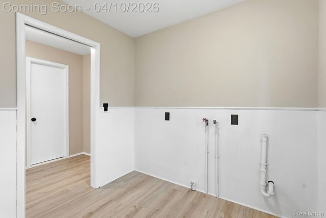 25524 Cortez Street, Harrison Charter Township, MI 48045