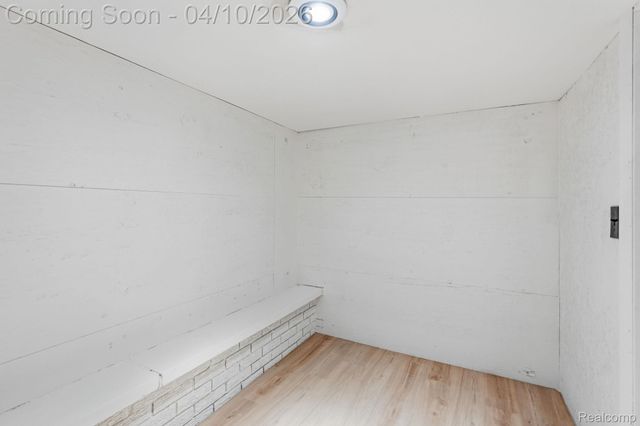 25524 Cortez Street, Harrison Charter Township, MI 48045