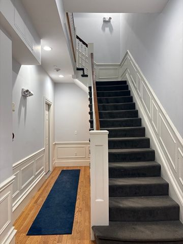 39 High St 2, Boston, MA 02129