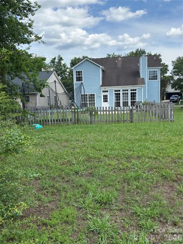 13213 Lampmeade Lane, Charlotte, NC 28273