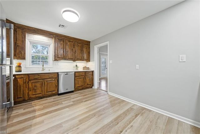 145 Hurdle DR, Chesapeake, VA 23322