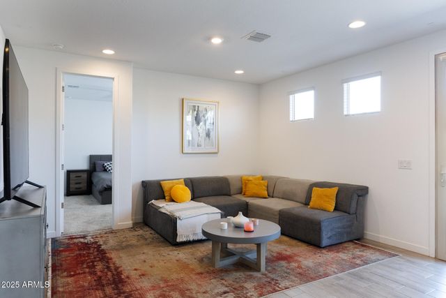 2561 N CASA GRANDE Avenue, Casa Grande, AZ 85122