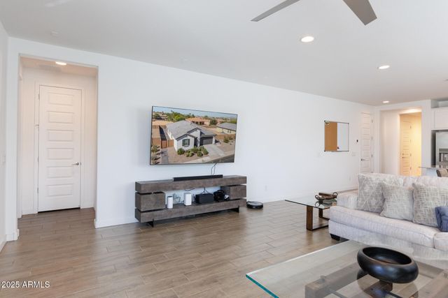 2561 N CASA GRANDE Avenue, Casa Grande, AZ 85122