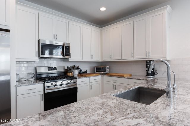 2561 N CASA GRANDE Avenue, Casa Grande, AZ 85122