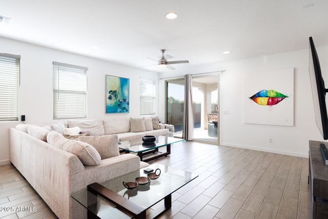 2561 N CASA GRANDE Avenue, Casa Grande, AZ 85122