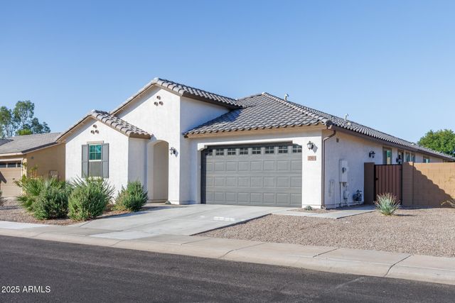 2561 N CASA GRANDE Avenue, Casa Grande, AZ 85122