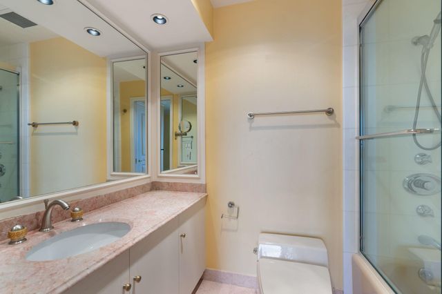 5110 San Felipe 364, Houston, TX 77056