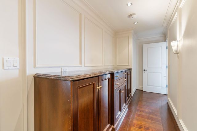 5110 San Felipe 364, Houston, TX 77056