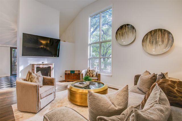 4126 Gilbert Avenue, Dallas, TX 75219