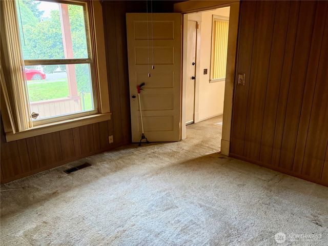 605 Morris Avenue S, Renton, WA 98057