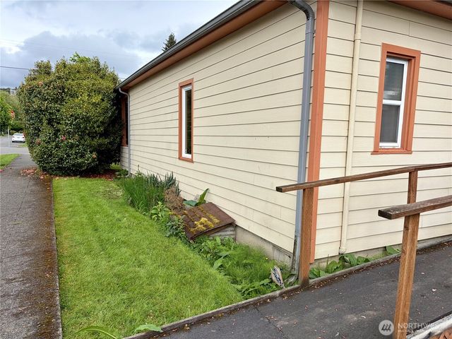 605 Morris Avenue S, Renton, WA 98057