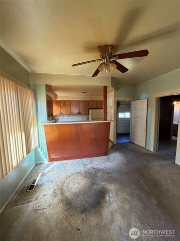 605 Morris Avenue S, Renton, WA 98057