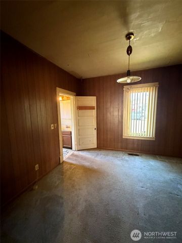 605 Morris Avenue S, Renton, WA 98057