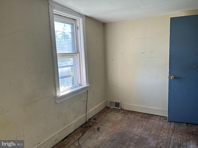 1030 N DUPONT ST, Wilmington, DE 19805