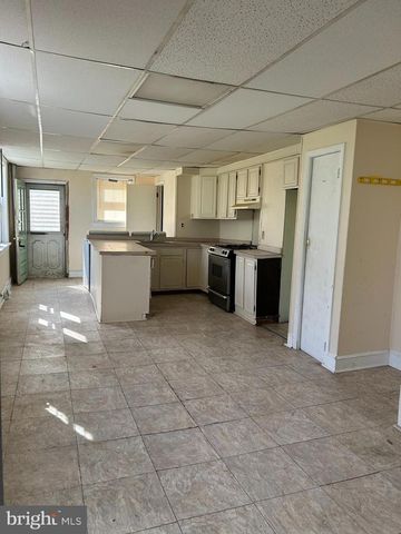 1030 N DUPONT ST, Wilmington, DE 19805
