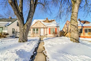 25046 Andover Drive, Dearborn Heights, MI 48125