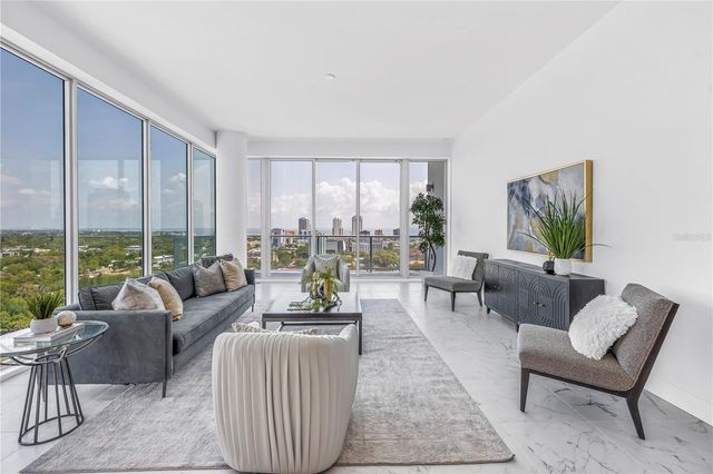 777 3RD AVENUE N 1703, St Petersburg, FL 33701