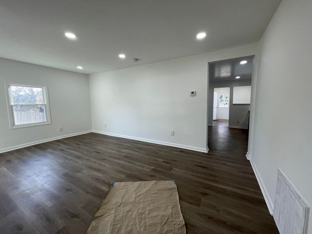 617 F ST, Bedford, VA 24523