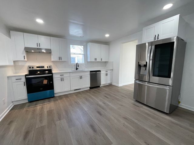 617 F ST, Bedford, VA 24523