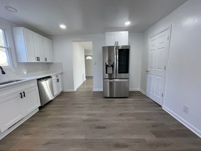 617 F ST, Bedford, VA 24523