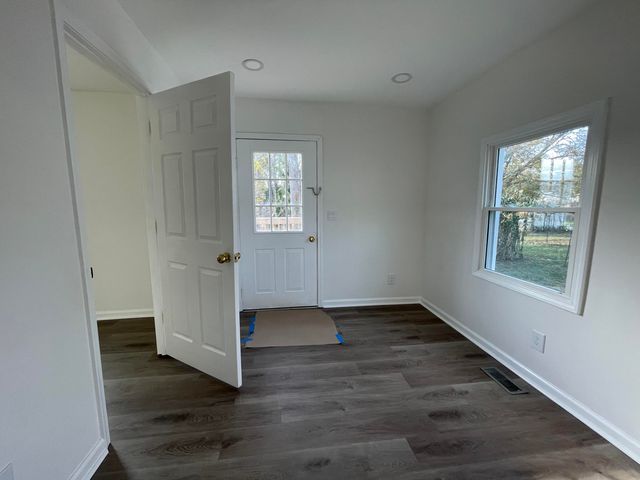 617 F ST, Bedford, VA 24523