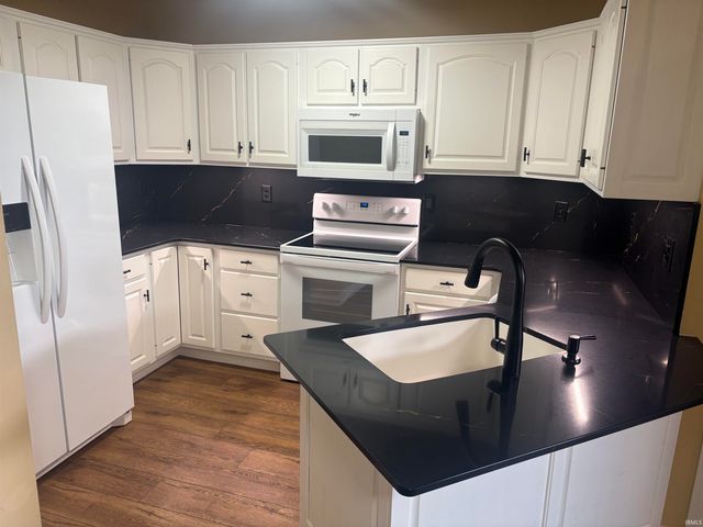 3913 Whitewood Way, Bloomington, IN 47404