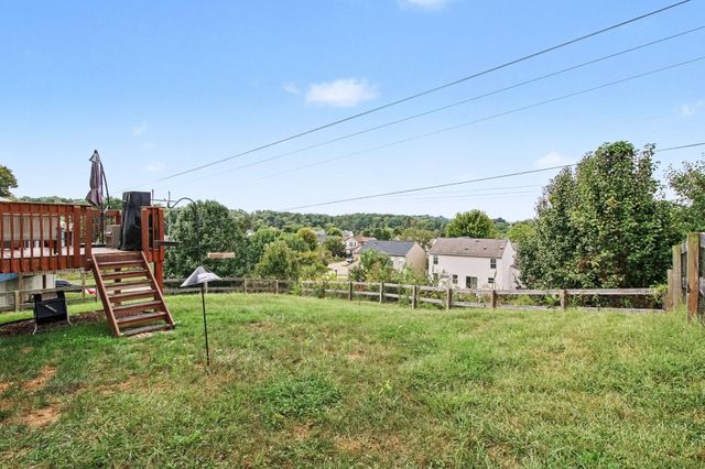 3334 Falling Brook Way, Burlington, KY 41005