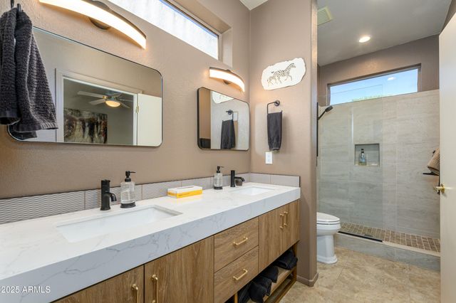 15850 W GOLDENROD Drive, Surprise, AZ 85374