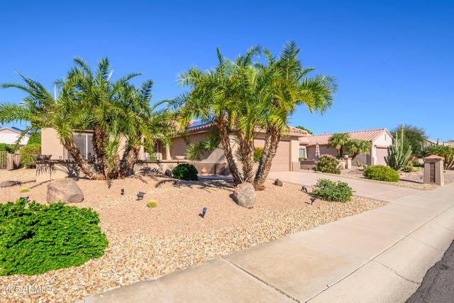 15850 W GOLDENROD Drive, Surprise, AZ 85374