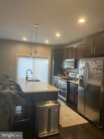 534 GREEN LN, Philadelphia, PA 19128