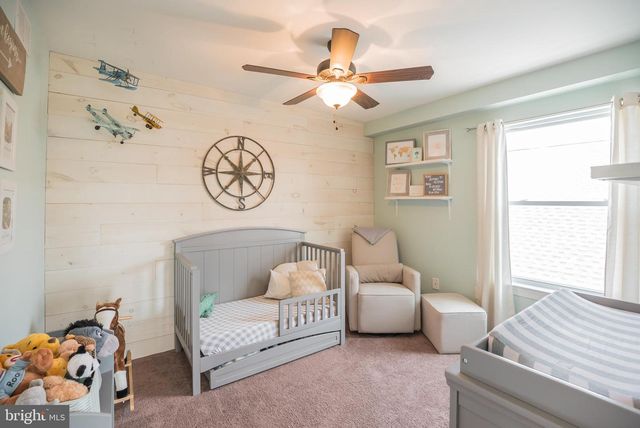 534 GREEN LN, Philadelphia, PA 19128