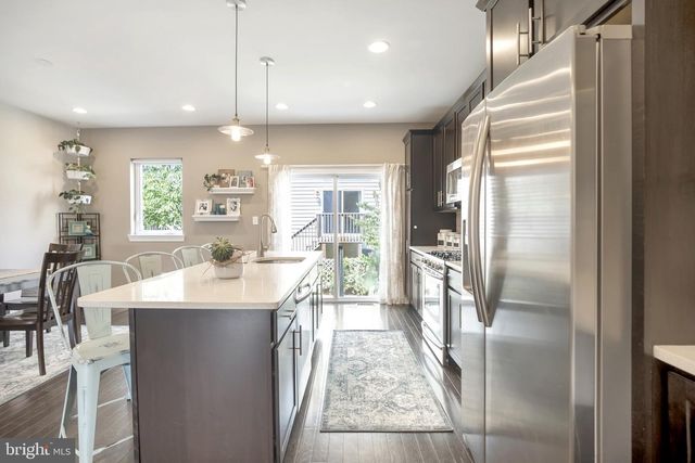 534 GREEN LN, Philadelphia, PA 19128