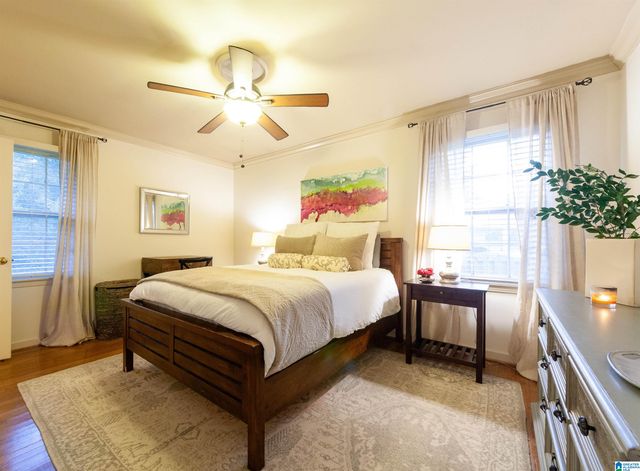 1305 LARRY LANE, Birmingham, AL 35213