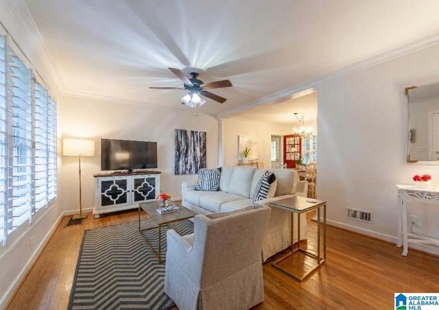 1305 LARRY LANE, Birmingham, AL 35213