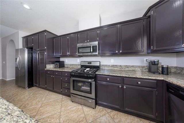 15846 Cordova Road, Victorville, CA 92394