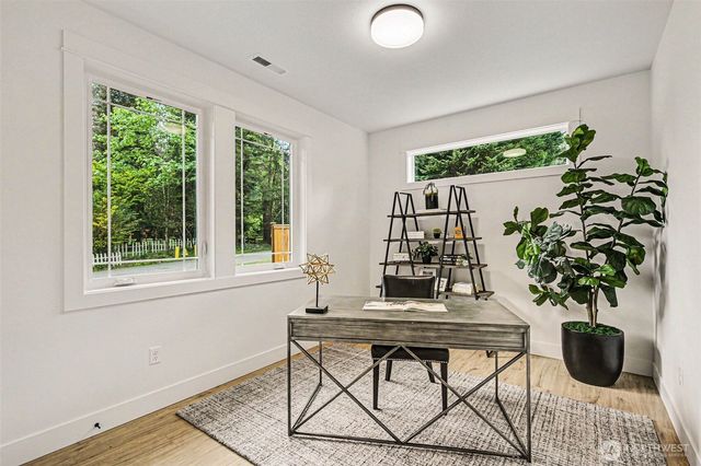1906 223rd Avenue SE, Sammamish, WA 98075