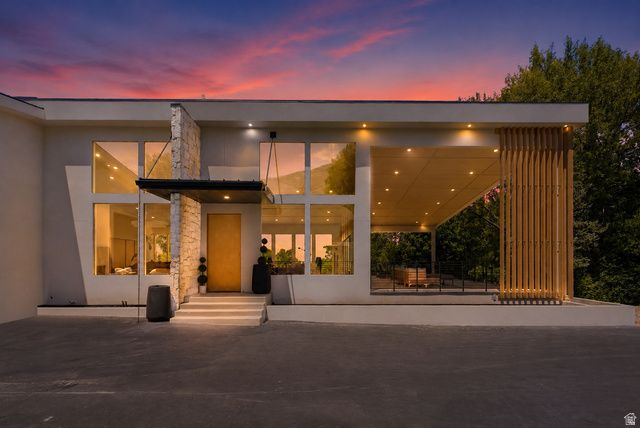 2662 E COMANCHE DR, Salt Lake City, UT 84108