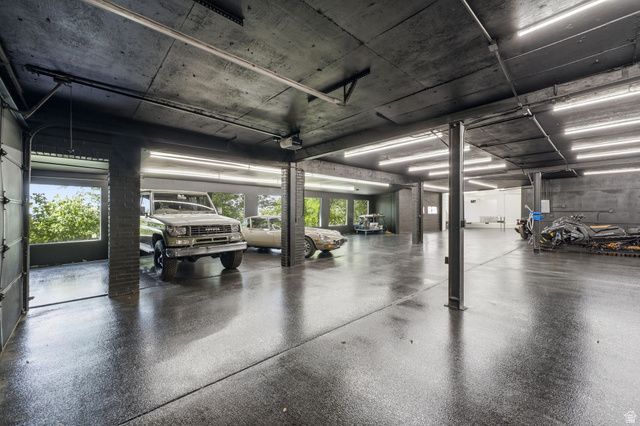 2662 E COMANCHE DR, Salt Lake City, UT 84108
