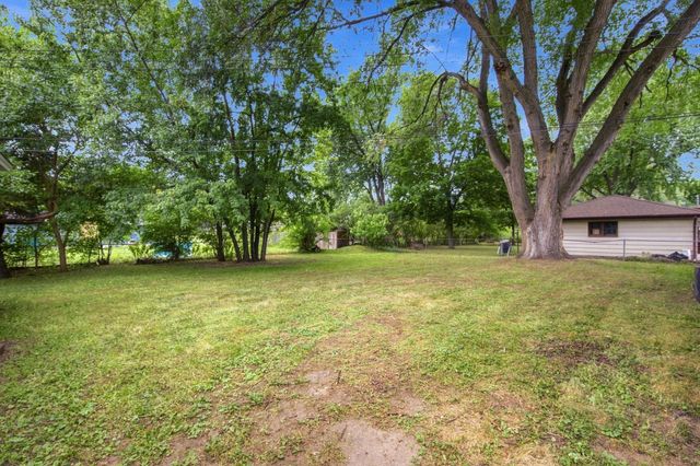 6717 Dutton Avenue, Brooklyn Park, MN 55428
