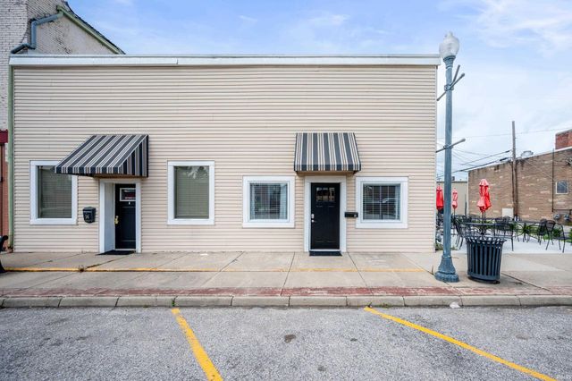 16 N Washington Street, Knightstown, IN 46148