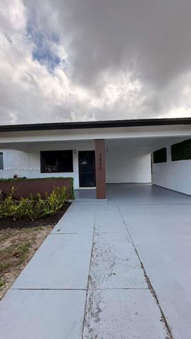 3860 NW 6th Ct, Lauderhill, FL 33311