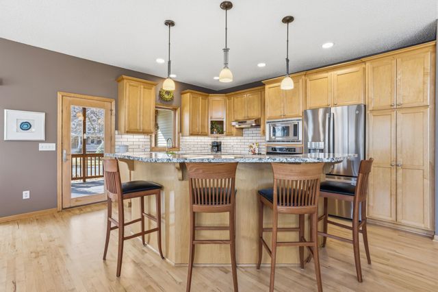 9451 138th Street W, Savage, MN 55378