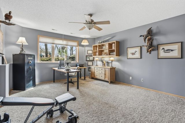 9451 138th Street W, Savage, MN 55378